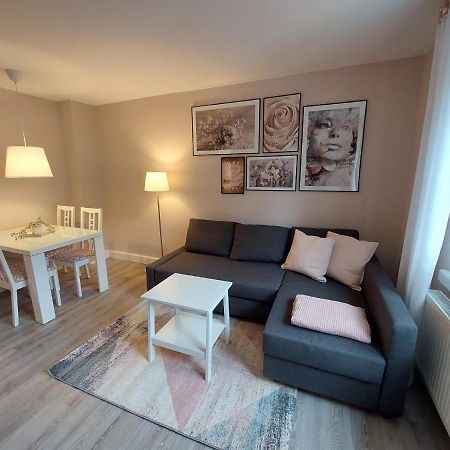 Helles Modern Eingerichtetes Apartment Halle  Esterno foto