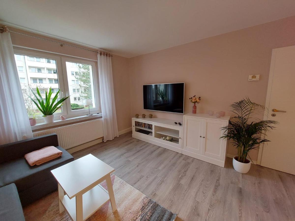 Helles Modern Eingerichtetes Apartment Halle  Esterno foto