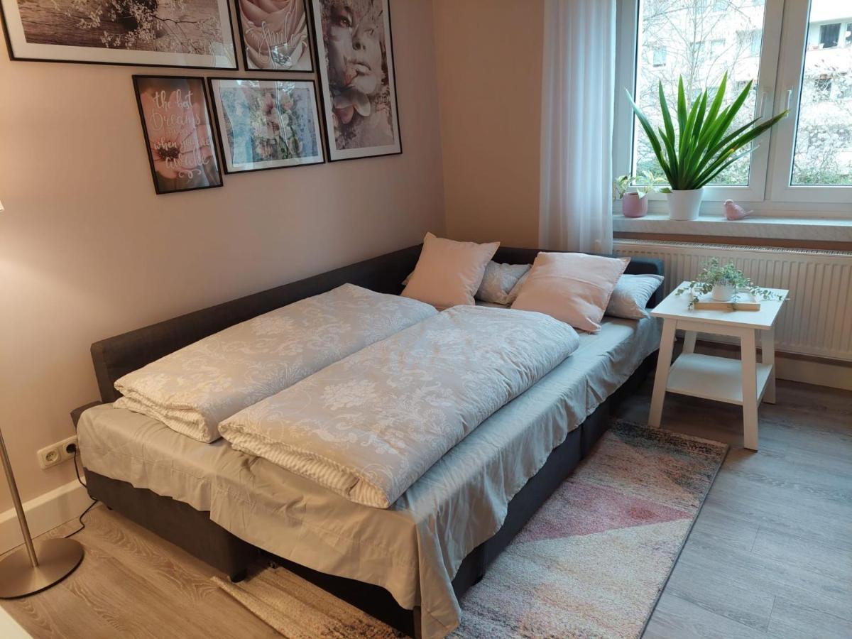 Helles Modern Eingerichtetes Apartment Halle  Esterno foto